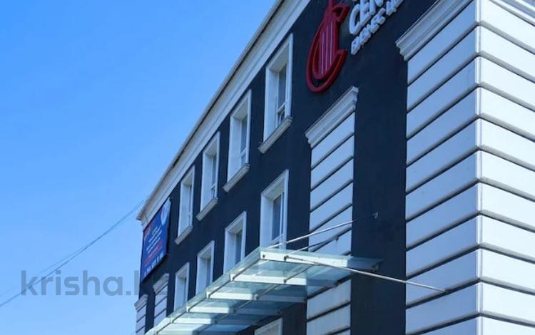 Свободное назначение, офисы · 71 м² за 532 500 ₸ в Алматы, Алмалинский р-н — фото 2