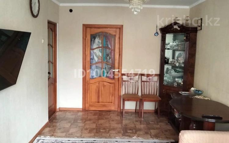 3-комнатная квартира · 57 м² · 1/5 этаж, Махамбета 121 — Пр Азаттык за 16 млн ₸ в Атырау — фото 12