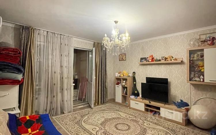 2-комнатная квартира · 68.9 м² · 10/17 этаж, Жандосова 150/2 за 46 млн ₸ в Алматы, Ауэзовский р-н — фото 2