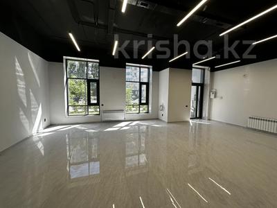 Свободное назначение, офисы, магазины и бутики, общепит, салоны красоты, фитнес и спорт, медцентры и аптеки, образование, развлечения, конференц-залы, кабинеты и рабочие места · 140 м² за 1 млн ₸ в Астане, Нура р-н