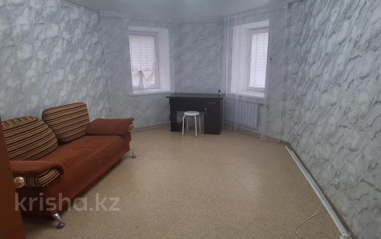 1-бөлмелі пәтер · 38.1 м² · 4/9 қабат, Юбилейный, Мкр-он Юбилейный 7, бағасы: 18.9 млн ₸ в Костанае — фото 2