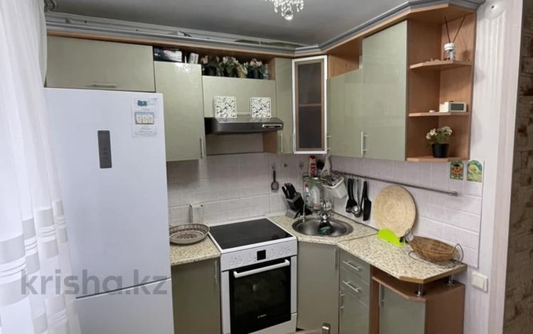 3-бөлмелі пәтер · 60 м² · 3/5 қабат, Протозанова 39 — Р-н ЦДК, бағасы: 220 000 ₸ в Усть-Каменогорске — фото 2