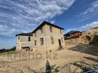 Жеке үй · 8 бөлме · 180 м² · 6 жүзд., С.Кыргауылды 2477/69 — БАКАД, бағасы: 45 млн ₸