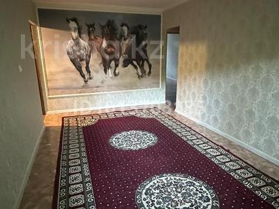 3-бөлмелі пәтер · 70 м² · 2/5 қабат, Иляева 22а — Пересечение улицы Конаева Иляева, бағасы: 200 000 ₸ в Шымкенте, Аль-Фарабийский р-н