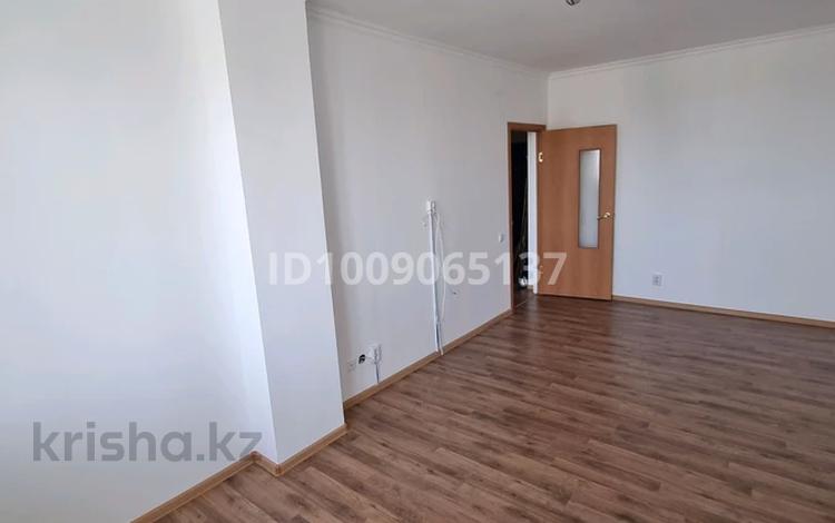 1-бөлмелі пәтер · 50 м² · 7/14 қабат, Чингиза Айтматова 36 — Сыганак, бағасы: 25.5 млн ₸ в Астане, Нура р-н — фото 9