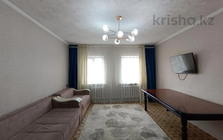 Часть дома · 3 комнаты · 63 м² · 9.61 сот., Пришахтинск, Железнодорожная за 16.5 млн ₸ в Караганде, Алихана Бокейханова р-н — фото 2