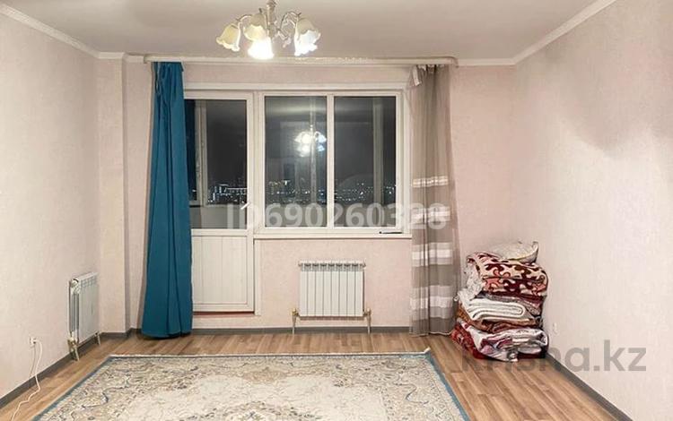 1-комнатная квартира, 61 м², 22/25 этаж, Тараз 2 — БЦ Алма ата