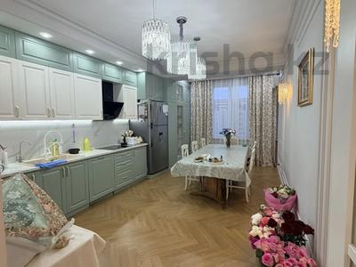 5-комнатная квартира · 215 м² · 5/6 этаж, мкр Мирас, Мкр. Мирас 128 за 199 млн ₸ в Алматы, Бостандыкский р-н