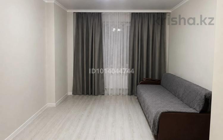 2-комнатная квартира · 67.5 м² · 12/16 этаж, мкр Юго-Восток, проспект Шахтеров за 35 млн ₸ в Караганде, Казыбек би р-н — фото 2