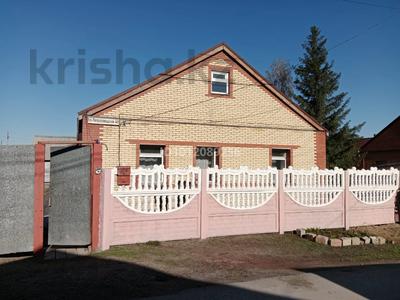 Отдельный дом · 5 комнат · 130 м² · 5.3 сот., Майкудук, Петрозаводская 46 за 28 млн ₸ в Караганде, Алихана Бокейханова р-н