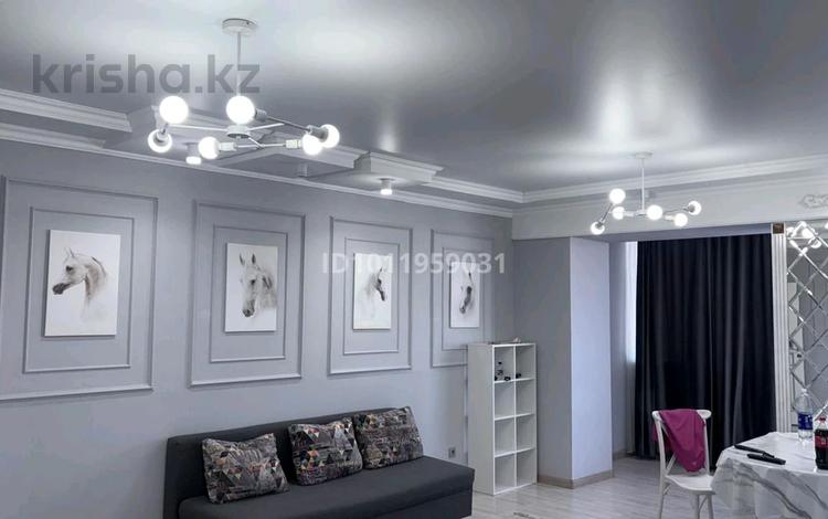 2-бөлмелі пәтер · 64.9 м² · 3/5 қабат, Мкр. Алтын орда 18Гк1, бағасы: 27 млн ₸ в Актобе — фото 2