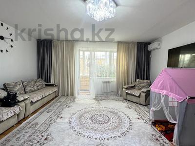 3-комнатная квартира · 81.9 м² · 4/5 этаж, Юность 2 за 35 млн 〒 в Семее