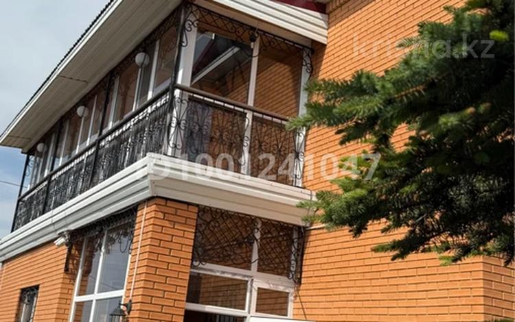 Жеке үй · 4 бөлме · 230 м², Табигат 71, бағасы: 130 000 ₸ в Бурабае — фото 7