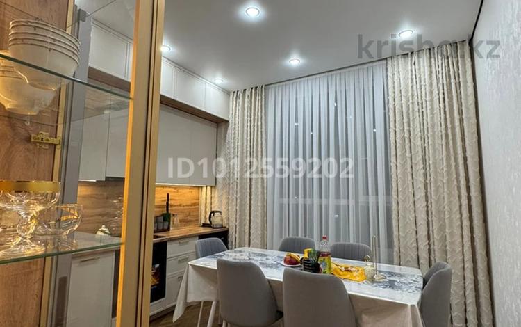 2-бөлмелі пәтер · 60 м² · 12/12 қабат, Е-36 36, бағасы: 46 млн ₸ в Астане, Нура р-н — фото 2