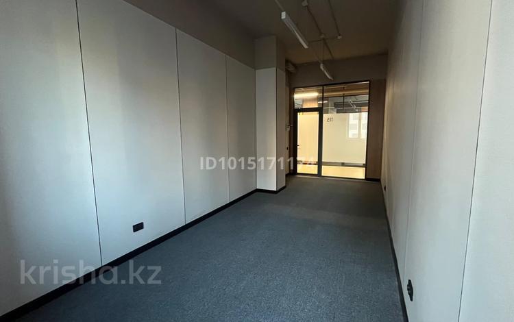 Офисы · 22 м² за 330 000 ₸ в Астане, Нура р-н — фото 2