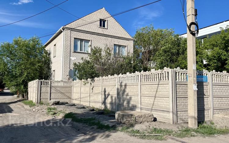 Жеке үй · 4 бөлме · 202 м² · 10.5 жүзд., Юго-Восток ш/а., Рахимова 170 — Жаровня, Орбита, Мечеть, бағасы: 60 млн ₸ в Караганде, Казыбек би р-н — фото 2