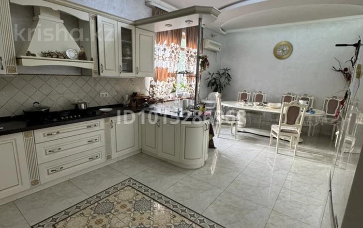 Отдельный дом · 6 комнат · 270 м² · 5.5 сот., мкр Жас Канат, Микрорайон 412 за 155 млн ₸ в Алматы, Турксибский р-н — фото 2