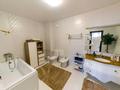 3-комнатная квартира · 179 м² · 2/4 этаж, Шоссе Коргалжын 4/2 за 90 млн ₸ в Астане, Нура р-н — фото 9