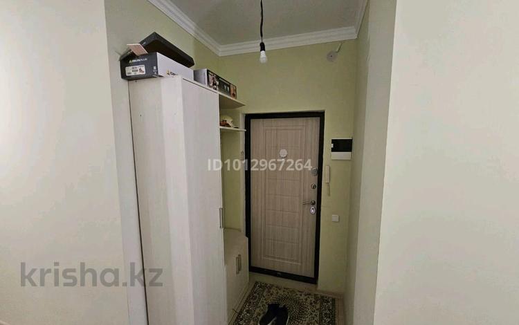 2-бөлмелі пәтер · 72 м² · 8/9 қабат, 17-й мкр 44, бағасы: 26 млн ₸ в Актау — фото 2