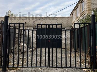 Гараж · 30 м² · Авиаторов-2 16 — Район юнис сити за 55 000 〒 в Актобе, мкр Авиагородок