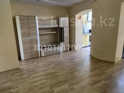 3-комнатная квартира · 75 м² · 3/5 этаж, Казыбек би 49 — Сзади обл Акимата за 200 000 ₸ в Таразе
