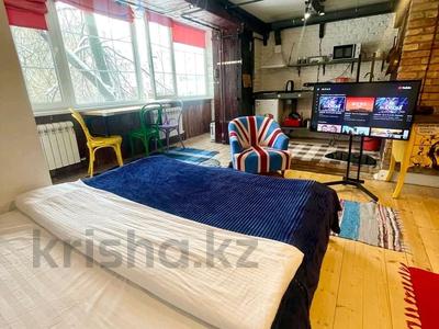 1-комнатная квартира · 40 м² · 2/5 этаж, Абылай хана 59 — Жибек жолы за 20 000 ₸ в Алматы