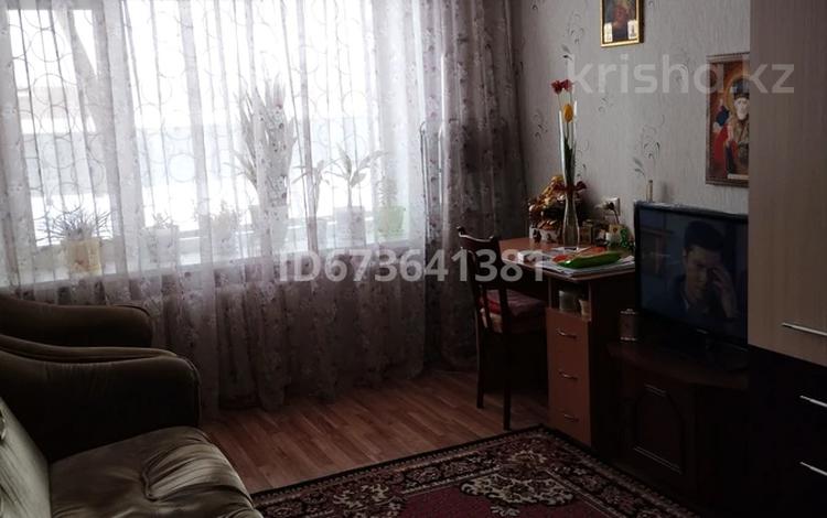 2-бөлмелі пәтер · 41 м² · 1/5 қабат, Мкр Район Автовокзала 6, бағасы: 13.9 млн ₸ в Рудном — фото 11