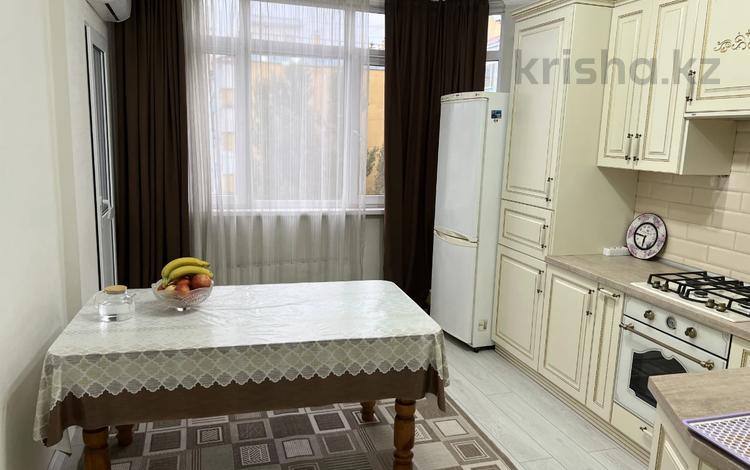 3-бөлмелі пәтер · 82 м² · 8/9 қабат, мкр Мамыр-3, Mamyr 3 — 24, бағасы: 59 млн ₸ в Алматы, Ауэзовский р-н — фото 2
