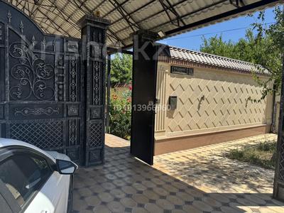 Отдельный дом · 6 комнат · 420 м² · 8 сот., мкр Самал-2 781 за 160 млн ₸ в Шымкенте, Абайский р-н