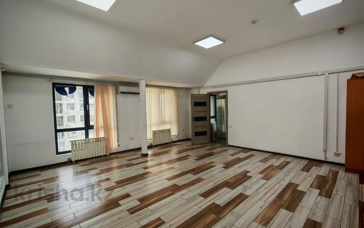 Еркін, кеңселер, кабинеттер және жұмыс орындары, студиялар · 240 м², бағасы: ~ 2.3 млн ₸ в Алматы, Бостандыкский р-н — фото 14