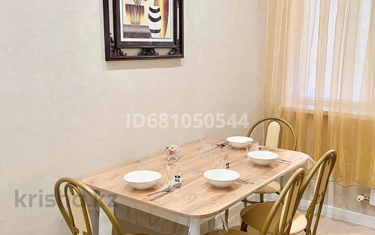 1-бөлмелі пәтер · 60 м² · 2/9 қабат, 17-ш/а. 45, бағасы: 10 000 ₸ в Актау, 17-й мкр — фото 10