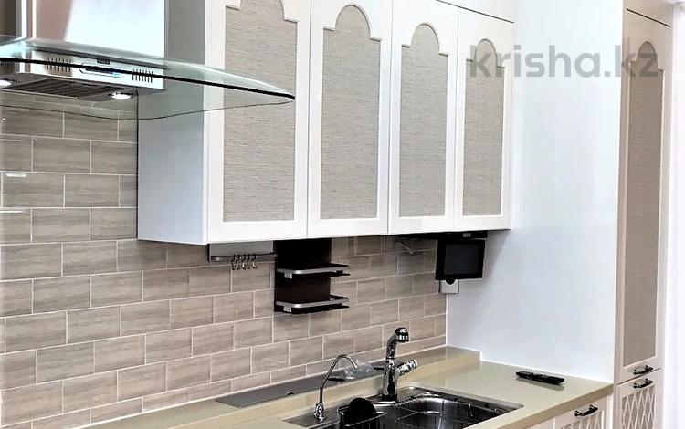 4-комнатная квартира · 180 м² · 12/31 этаж, Ахмет Байтурсынулы 9 — Блок-F за 1 млн ₸ в Астане, Сарайшык р-н — фото 2