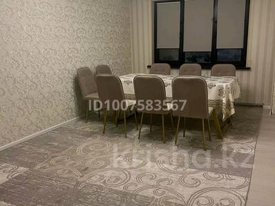 3-комнатная квартира · 70 м² · 4/5 этаж, Толе би 5 — Байгазиева за 32 млн 〒 в Каскелене