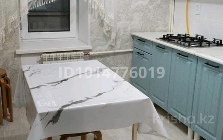 2-комнатная квартира · 45 м² · 1 этаж, Старый город, айтеке би 1 за 12 млн ₸ в Актобе — фото 2