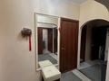 4-комнатная квартира · 100 м² · 1/5 этаж, Микрорайон Алатау 46 — Дом находится рядом с детским садом №17 и Гулим . Рядом находится Жибек жолы базар. а также дом находится рядом с школой №48 за 25 млн ₸ в Таразе — фото 3