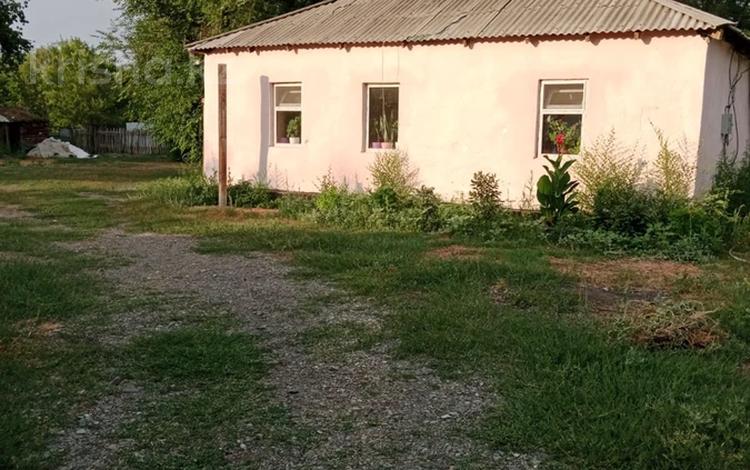 Отдельный дом · 10 комнат · 200 м² · 25 сот., Бектурова Хамзы за 25 млн ₸ в Коктума — фото 2