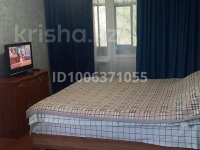 1-комнатная квартира · 36 м² · 3/5 этаж, Абулхаир хана 21 — Магазин Электрон,стоматология Дентко за 2 000 ₸ в Актобе