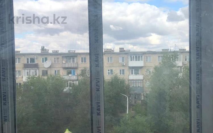 2-комнатная квартира · 42 м² · 5/5 этаж, Строителей 22 за 6.5 млн ₸ в Аксу — фото 2