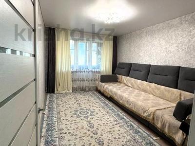 2-бөлмелі пәтер · 44 м² · 5/5 қабат, 7-й мкр., бағасы: 8 млн ₸ в Темиртау