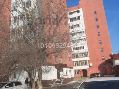 2-комнатная квартира · 68.2 м² · 6/9 этаж, Шмидта(рядом с Диагнцентром) 9/1 за 18.5 млн 〒 в Семее