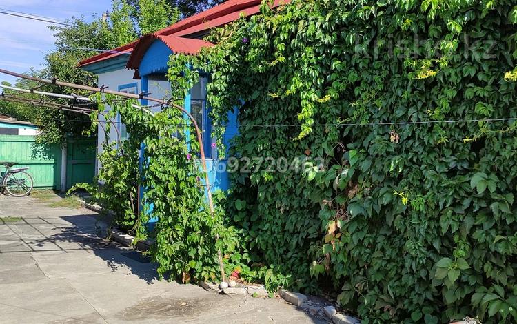 Отдельный дом · 5 комнат · 62.5 м² · 10.1 сот., Безродных 6 за 12 млн ₸ в Ушарале — фото 2