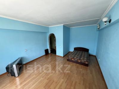1-комнатная квартира · 42 м² · 5/5 этаж, Розыбакиева — Выше Тимерязева за 29 млн 〒 в Алматы, Бостандыкский р-н