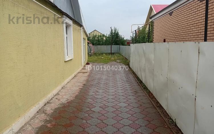 Отдельный дом · 4 комнаты · 100 м² · 5 сот., мкр Жулдыз — Тилендиева 29 за ~ 21.9 млн ₸ в Уральске — фото 2