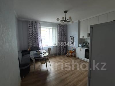 2-комнатная квартира · 81 м² · 3/13 этаж, Сатпаева 20 за 38 млн ₸ в Астане, Алматы р-н