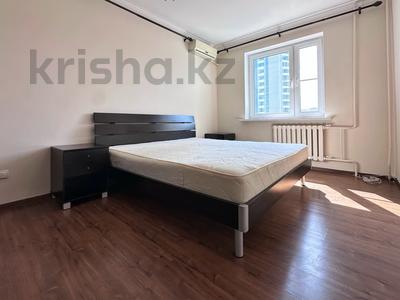 2-бөлмелі пәтер · 70 м² · 8/9 қабат, мкр Самал-2 53, бағасы: 64 млн ₸ в Алматы, Медеуский р-н