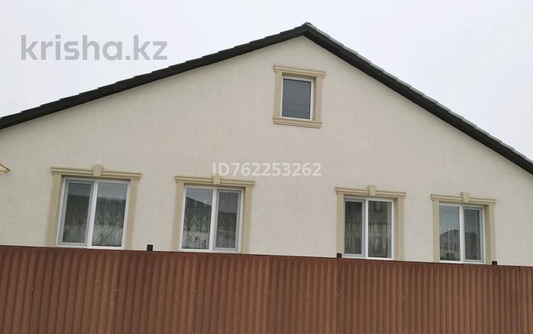 Жеке үй · 4 бөлме · 170 м² · 8 сот., пгт Балыкши, 28 4 — Клубничный рай 3, бағасы: 26.5 млн 〒 в Атырау — фото 42
