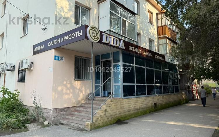 Сұлулық салондары, медорталықтар мен дәріханалар · 113.5 м², бағасы: 55 млн ₸ в Актобе, Старый город — фото 2