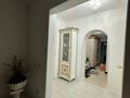4-бөлмелі пәтер · 115 м² · 4/10 қабат, Гагарина 1/4, бағасы: 35 млн ₸ в Уральске — фото 13