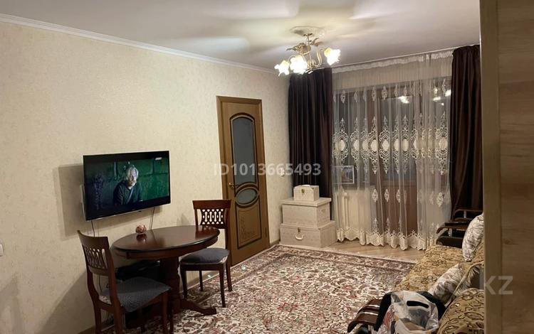 3-комнатная квартира · 56 м² · 3/4 этаж, проспект республики 44 за 250 000 ₸ в Шымкенте, Туран р-н — фото 2