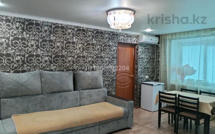 2-комнатная квартира · 48 м² · 2/5 этаж, М. Жусупа 35 — В центре города. за 10 млн ₸ в Экибастузе — фото 2